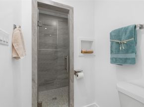 6004 Bois D Arc Street, Houston TX 77087