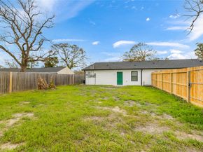 6004 Bois D Arc Street, Houston TX 77087