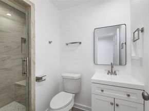 6004 Bois D Arc Street, Houston TX 77087