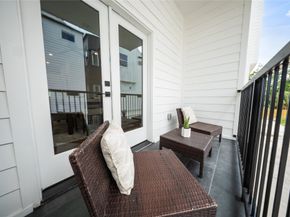 1116 Hogan Street, Houston TX 77009