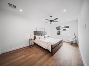 1116 Hogan Street, Houston TX 77009