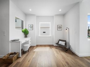 1116 Hogan Street, Houston TX 77009