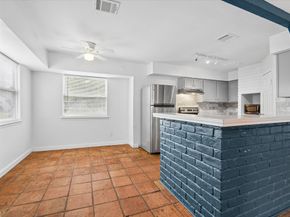 9006 Stone Brook Lane, Houston TX 77040