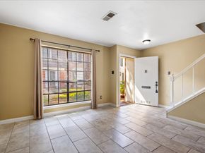 1425 Springrock ln Lane, Houston TX 77055