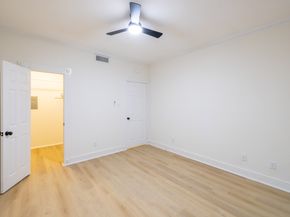 10049 Westpark Drive 125, Houston TX 77042