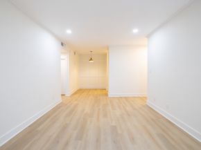 10049 Westpark Drive 125, Houston TX 77042
