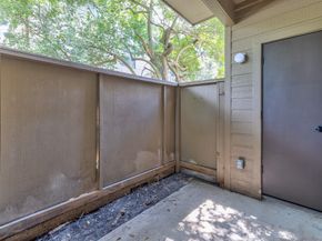 10049 Westpark Drive 125, Houston TX 77042
