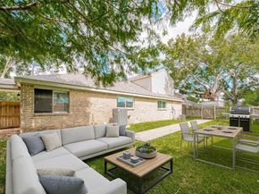 1623 Cherry Ridge Drive, Houston TX 77077