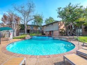 5222 Memorial Drive 5222, Houston TX 77007