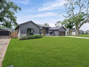 10135 Kerrwood Lane, Houston TX 77080