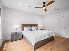 10135 Kerrwood Lane, Houston TX 77080