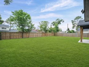 10135 Kerrwood Lane, Houston TX 77080