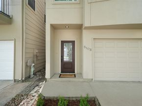 5103 Eigel Street, Houston TX 77007