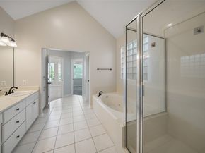 5103 Eigel Street, Houston TX 77007