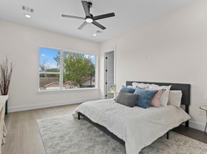 6818 Avenue F Unit B, Houston TX 77011