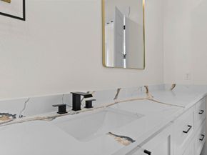 6818 Avenue F Unit B, Houston TX 77011