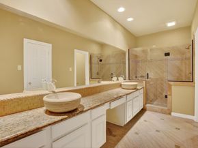 11511 Gallant Ridge Lane, Houston TX 77082