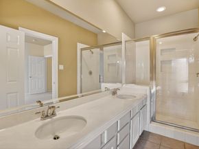 11511 Gallant Ridge Lane, Houston TX 77082