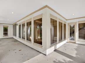 11511 Gallant Ridge Lane, Houston TX 77082