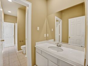 11511 Gallant Ridge Lane, Houston TX 77082