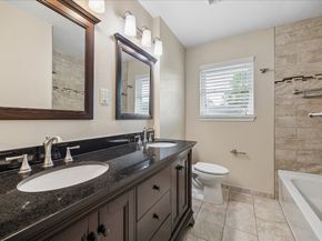 1607 Willowby Drive, Houston TX 77008