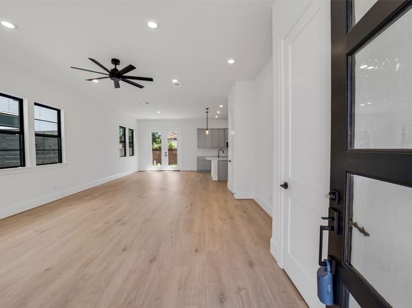 12004 Royal Oaks Banner Way, Houston TX 77082