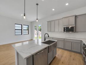 12004 Royal Oaks Banner Way, Houston TX 77082