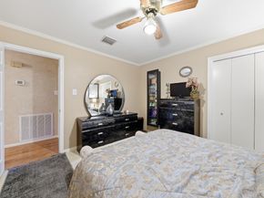 942 Brunswick Circle, Sugar Land TX 77478