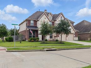 2114 Holly Manor Court, Katy TX 77493