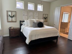 2114 Holly Manor Court, Katy TX 77493