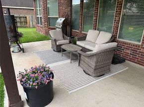 2114 Holly Manor Court, Katy TX 77493
