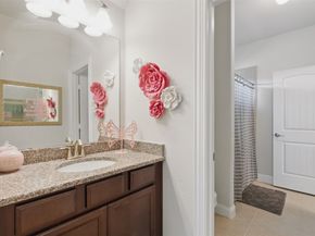 2114 Holly Manor Court, Katy TX 77493