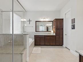 2114 Holly Manor Court, Katy TX 77493