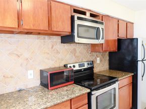 9350 Country Creek Drive 3, Houston TX 77036