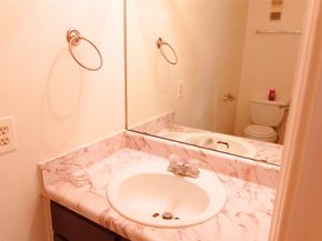 9350 Country Creek Drive 3, Houston TX 77036