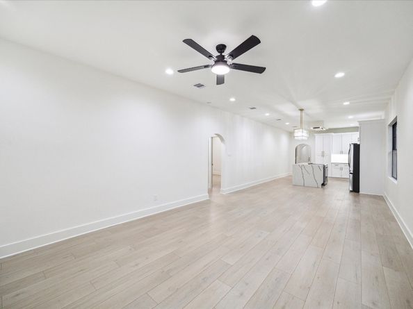 228 Lenox Street, Houston TX 77011