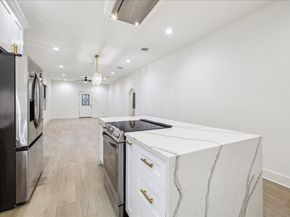 228 Lenox Street, Houston TX 77011