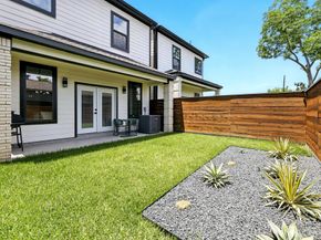 5209 Canal Street, Houston TX 77011