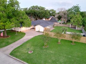 3010 Broadmoor Drive, Sugar Land TX 77478
