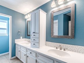 8211 Riverglade Drive, Houston TX 77095
