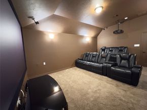 179 Hearthshire Circle, The Woodlands TX 77354