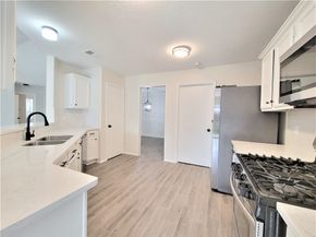 11410 Sunny Creek Drive, Houston TX 77066