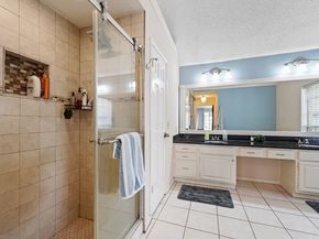 7518 Honey Creek Lane, Houston TX 77095