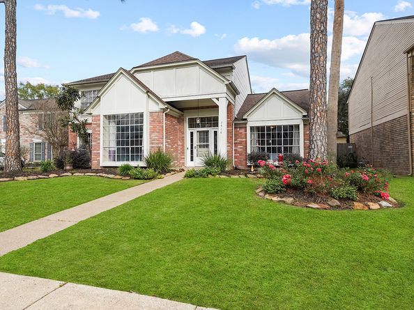 7518 Honey Creek Lane, Houston TX 77095