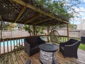 7518 Honey Creek Lane, Houston TX 77095