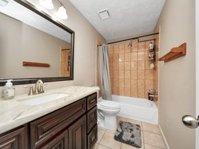9634 Thistle Trail Drive, Houston TX 77070