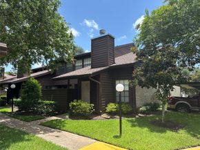 2510 Grants Lake Boulevard 101, Sugar Land TX 77479