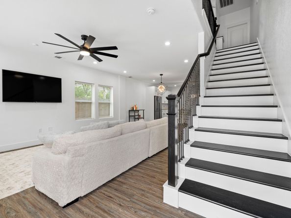1621 Wellington Street, Houston TX 77093
