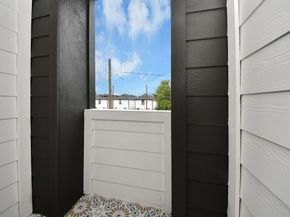 8119 Sterlingshire Street A/B, Houston TX 77078
