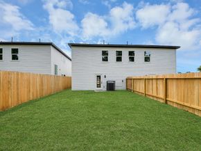 8119 Sterlingshire Street A/B, Houston TX 77078